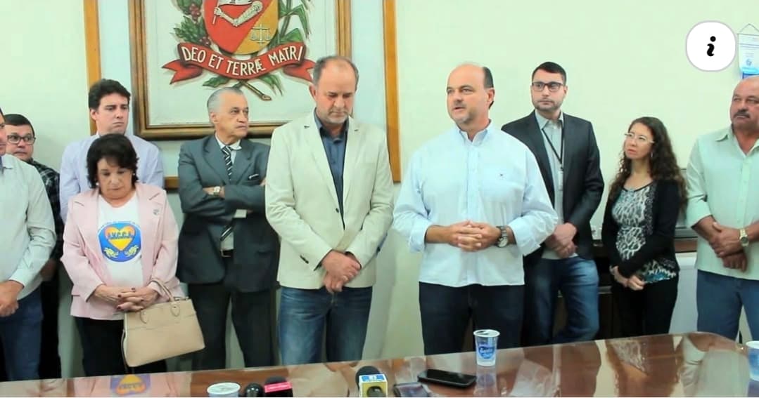 Ricardo Madalena em reunião institucional em Assis